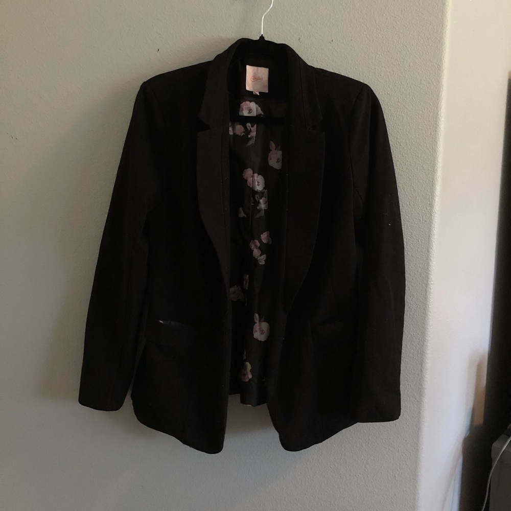 Black Blazer
